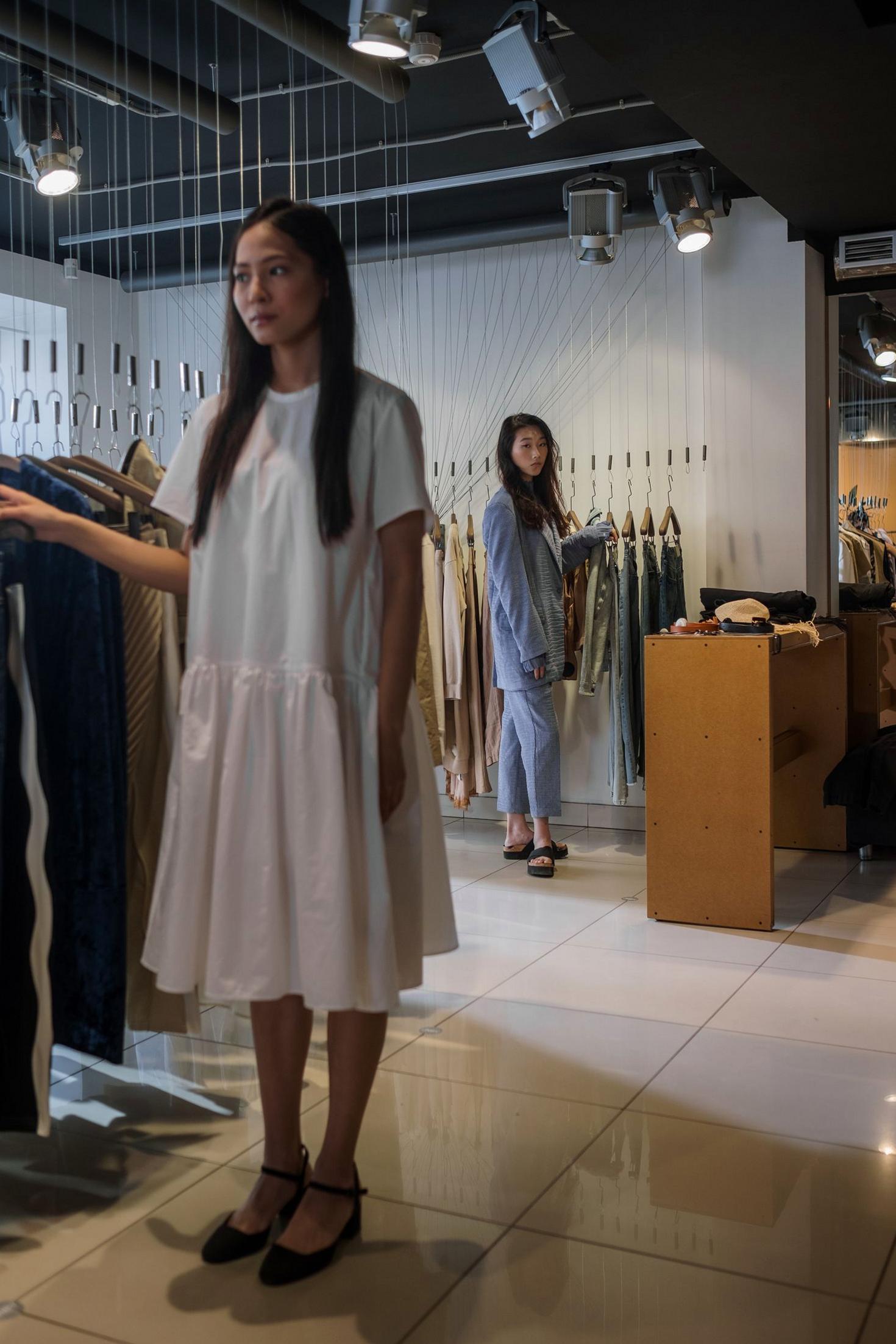 Offerspark elegant boutique interior
